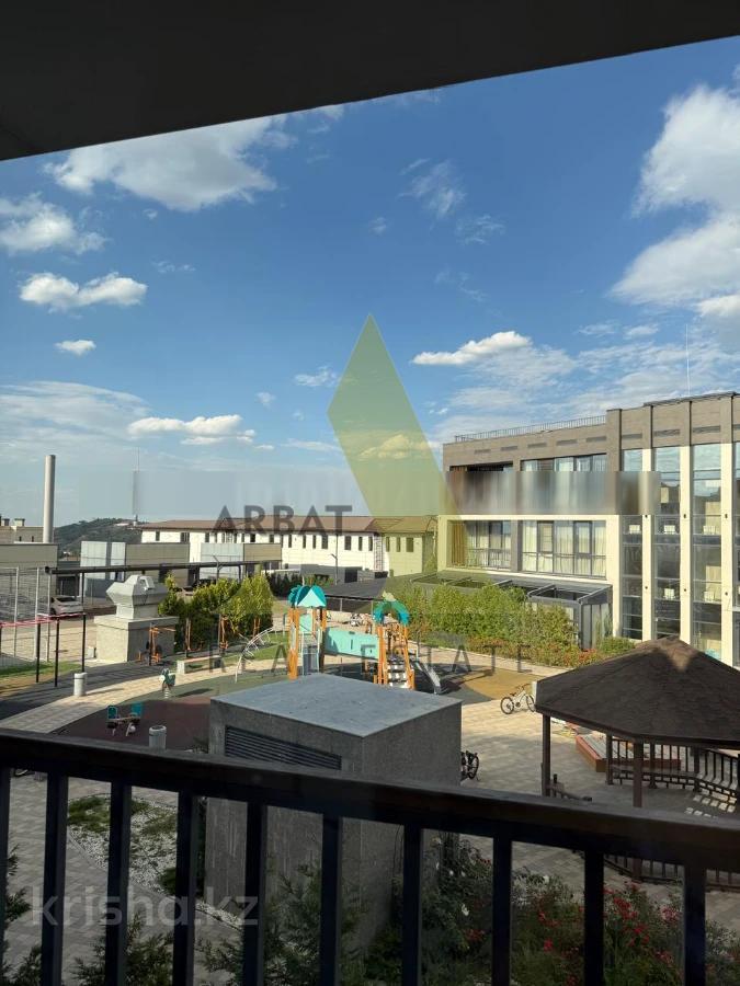Фото Квартира, 3 комн, 95 м², 2/3 эт.