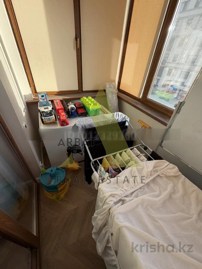 Фото Квартира, 5 комн, 160 м², 3/6 эт., 2017 г.п.