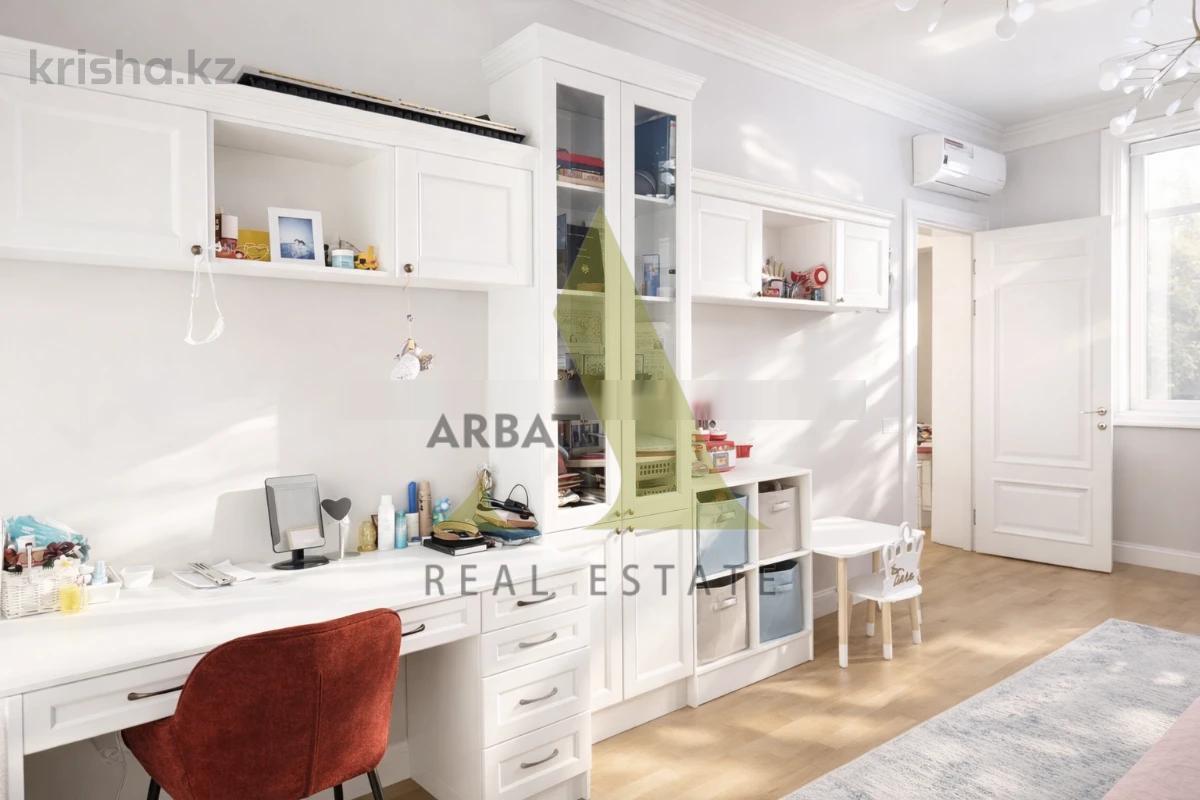 Фото Квартира, 7 комн, 180 м², 2/3 эт., 2020 г.п.