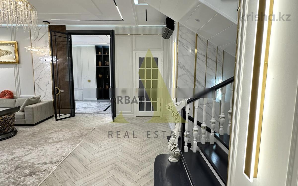 Фото Отдельный дом, 7 комн, 650м²