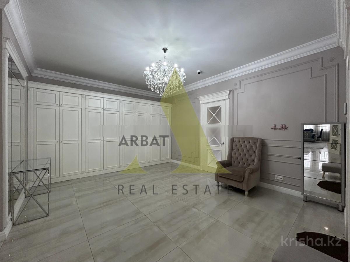 Фото Квартира, 7 комн, 440 м², 7/7 эт., 2016 г.п.