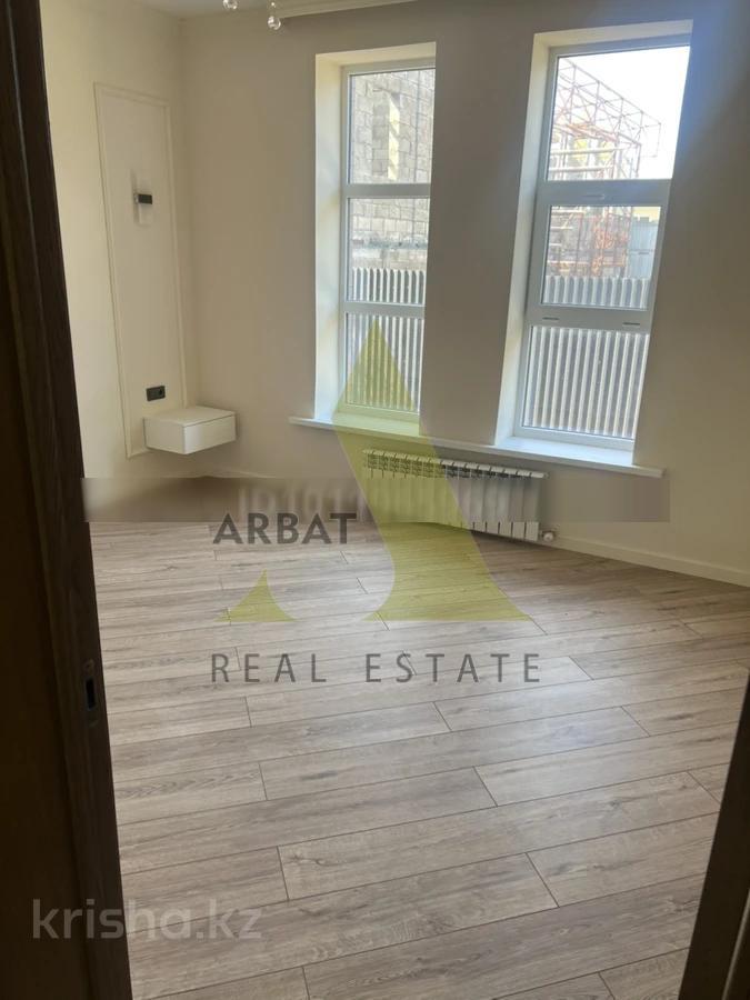 Фото Отдельный дом, 5 комн, 270м²