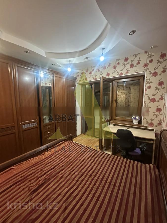 Фото Квартира, 4 комн, 94 м², 8/9 эт., 1992 г.п.