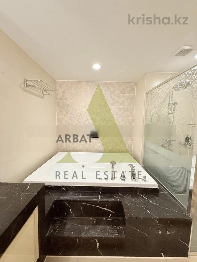Фото Квартира, 5 комн, 190 м², 1/17 эт.