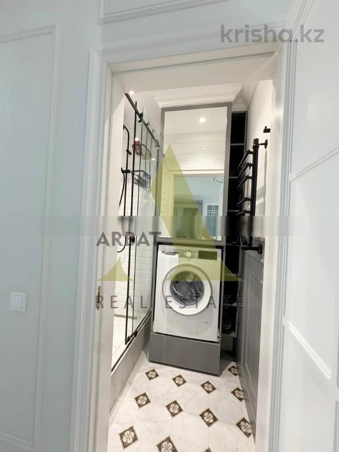 Фото Квартира, 3 комн, 138 м², 4/4 эт., 1978 г.п.