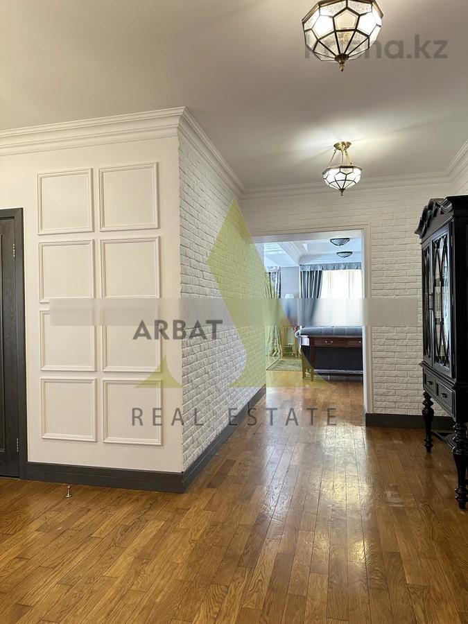 Фото Отдельный дом, 7 комн, 750м²