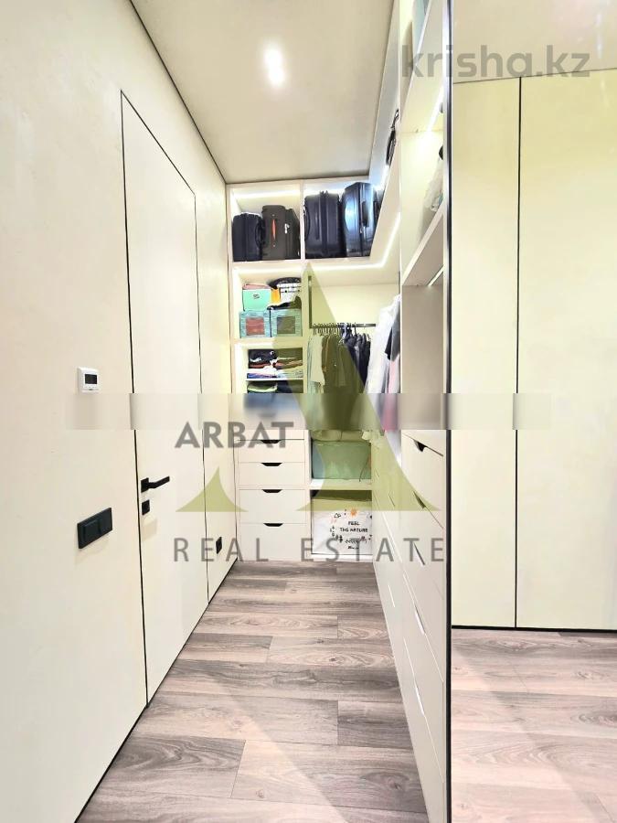 Фото Квартира, 4 комн, 118.3 м², 1/3 эт., 2021 г.п.