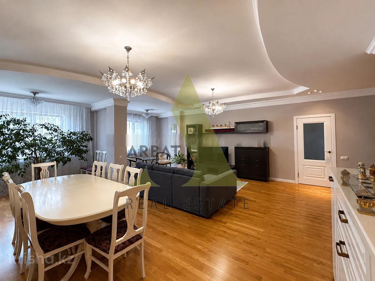 Фото Квартира, 4 комн, 200 м², 6/7 эт.