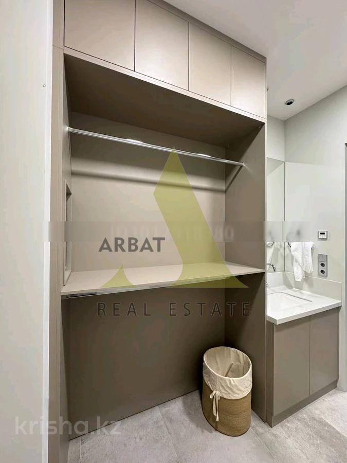 Фото Квартира, 5 комн, 220 м², 3/3 эт., 2024 г.п.