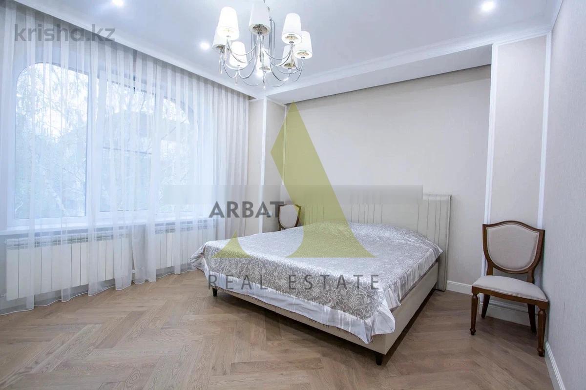 Фото Отдельный дом, 7 комн, 600м²