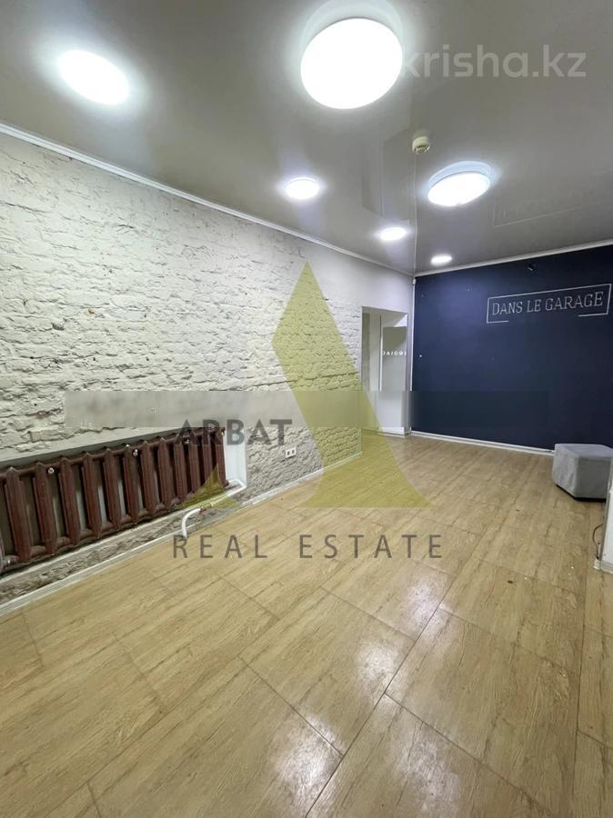 Фото Магазины и бутики, общепит, салоны красоты, медцентры и аптеки, 92 м²