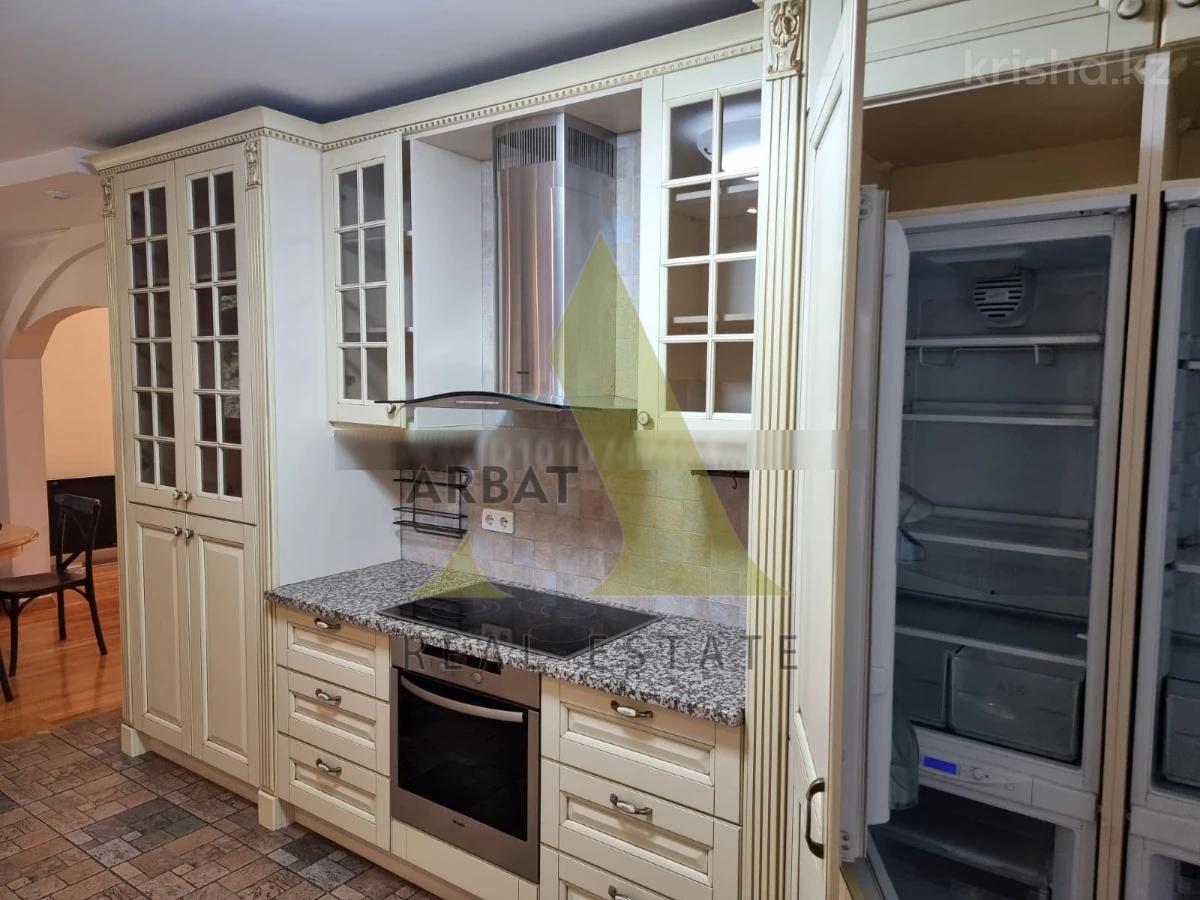 Фото Отдельный дом, 5 комн, 240м²