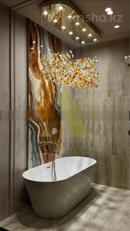 Фото Квартира, 3 комн, 136 м², 8/9 эт., 2023 г.п.