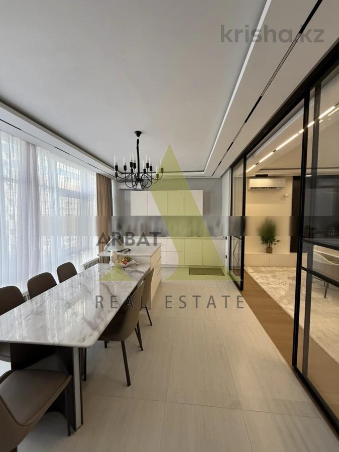 Фото Квартира, 4 комн, 250 м², 3/7 эт., 2004 г.п.
