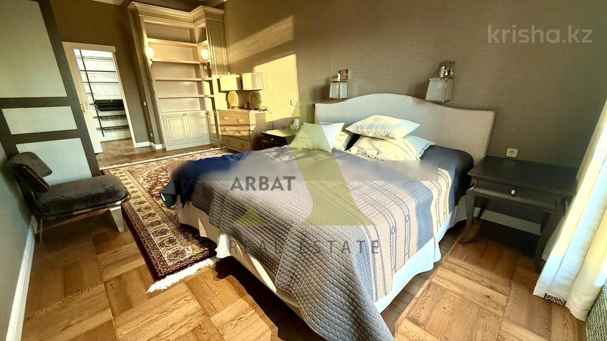 Фото Квартира, 4 комн, 240 м², 3/5 эт., 2022 г.п.