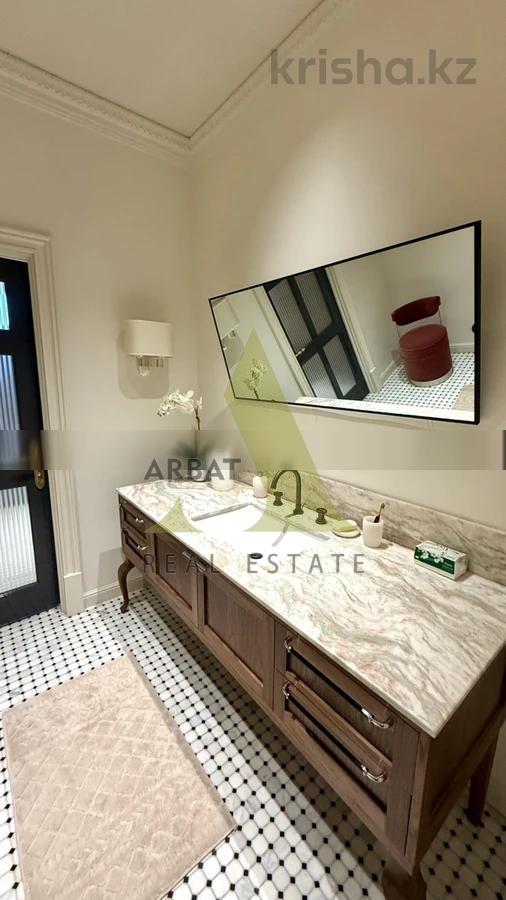 Фото Квартира, 4 комн, 240 м², 3/5 эт., 2022 г.п.