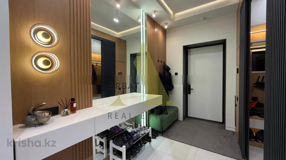 Фото Квартира, 4 комн, 193 м², 1/3 эт., 2022 г.п.