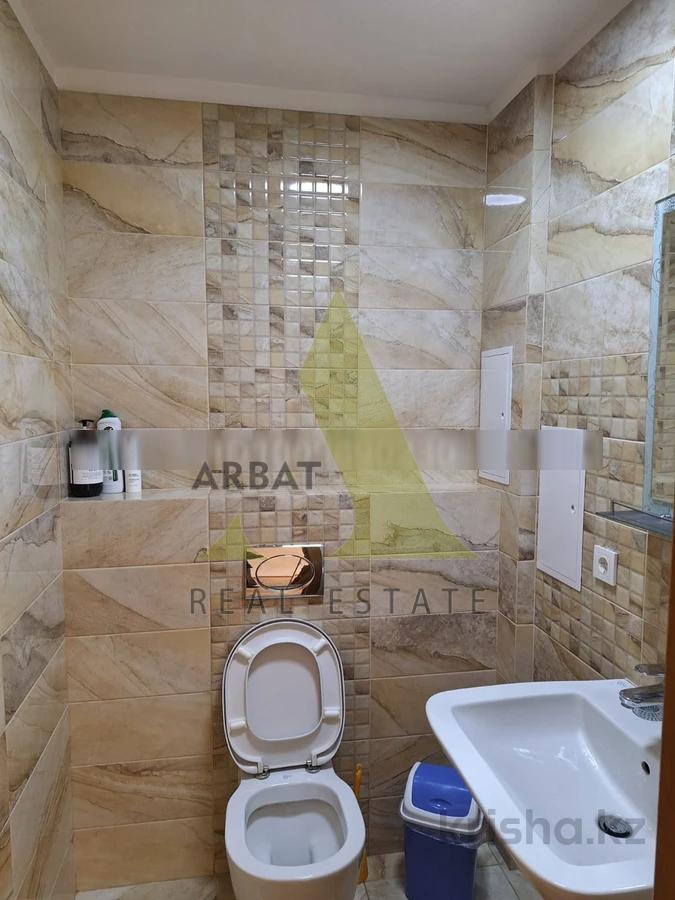 Фото Квартира, 2 комн, 80 м², 4/7 эт., 2008 г.п.