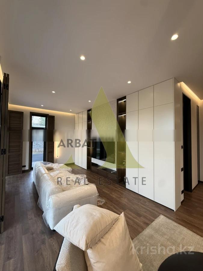 Фото Квартира, 4 комн, 155.6 м², 1/2 эт., 2021 г.п.