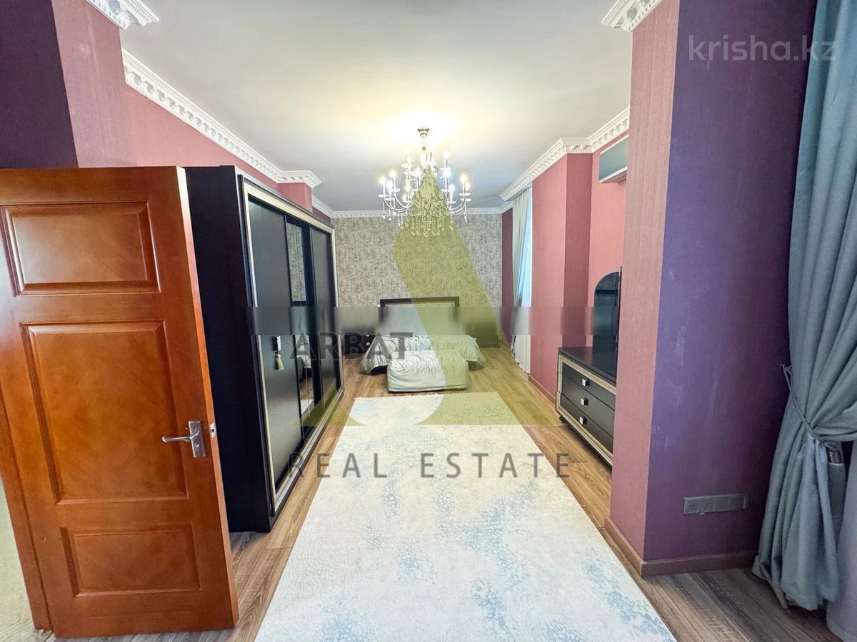 Фото Квартира, 6 комн, 400 м², 6/6 эт., 2010 г.п.