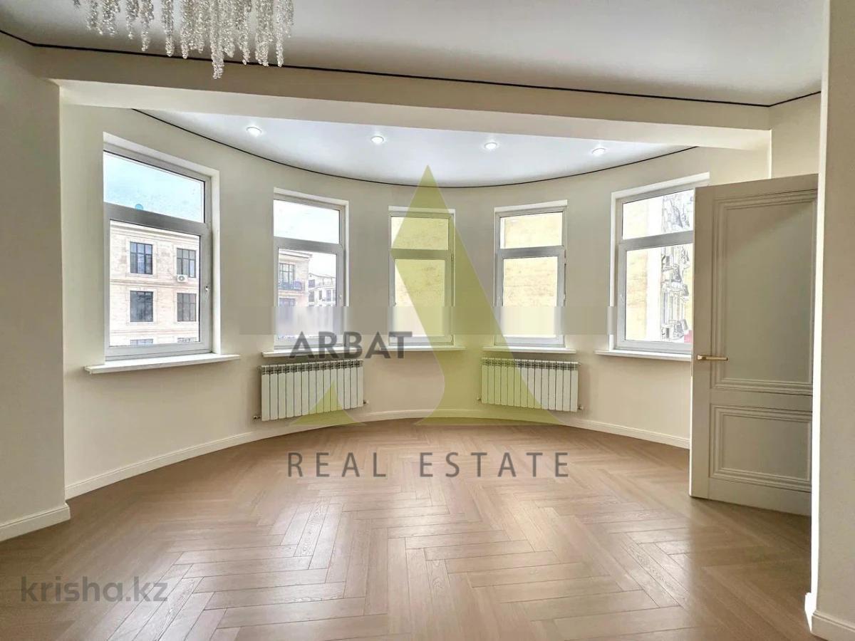 Фото Квартира, 4 комн, 200 м², 3/6 эт., 2013 г.п.