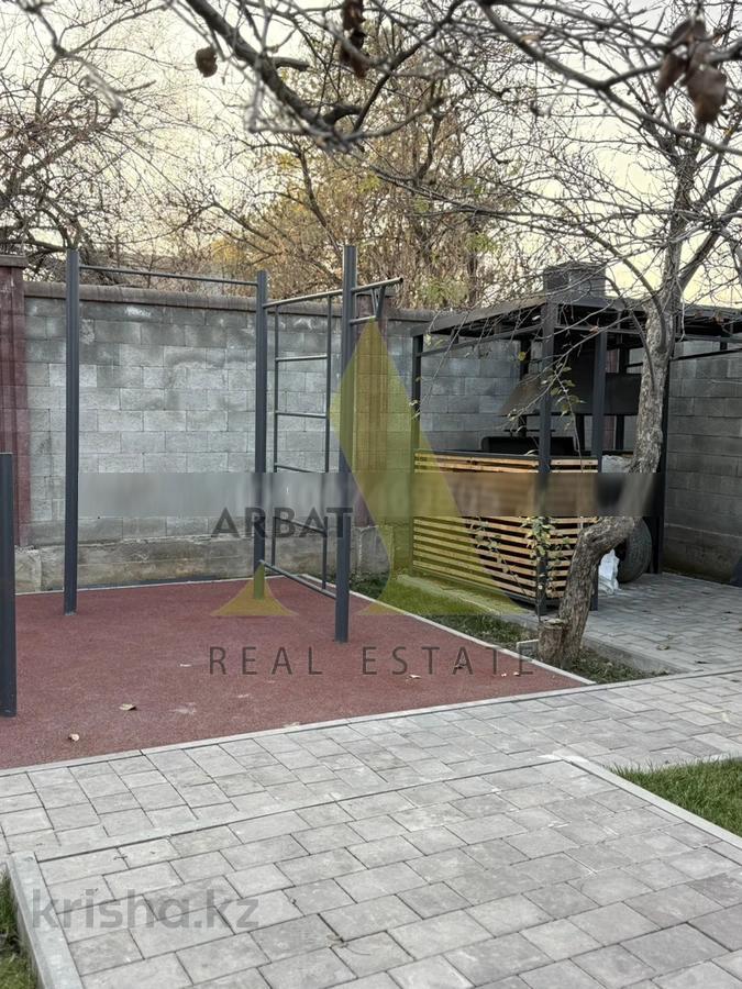 Фото Отдельный дом, 7 комн, 400м²