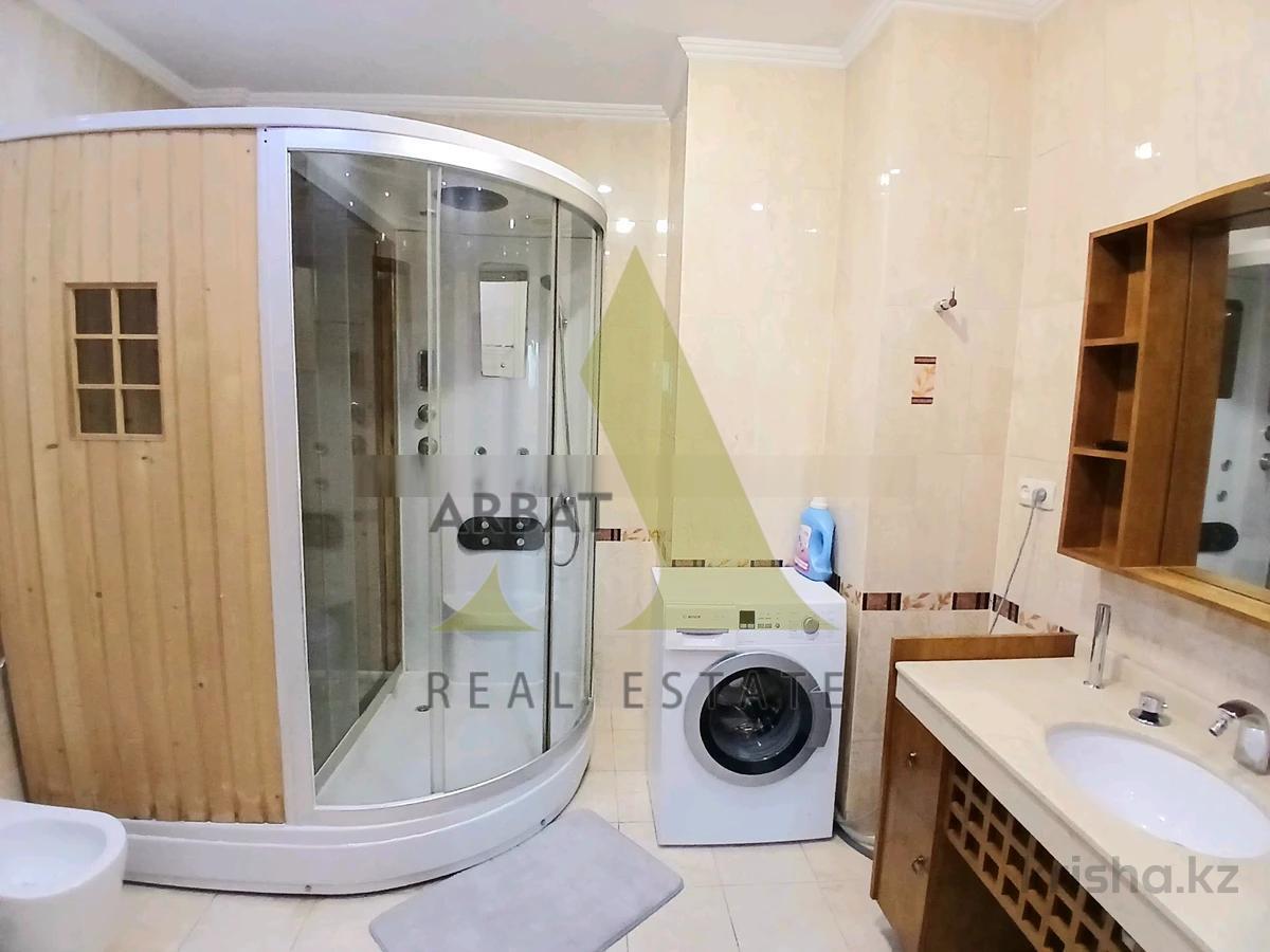 Фото Квартира, 5 комн, 200 м², 13/17 эт.