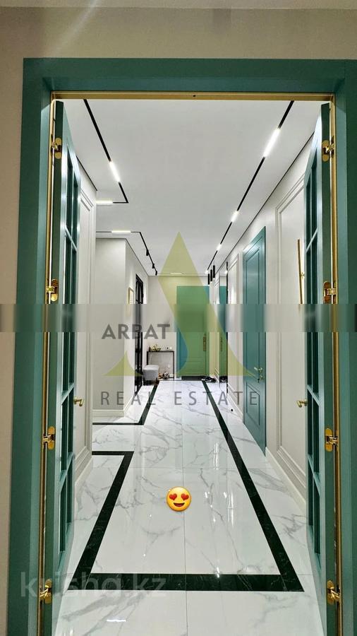 Фото Квартира, 7 комн, 315 м², 6/7 эт., 2016 г.п.