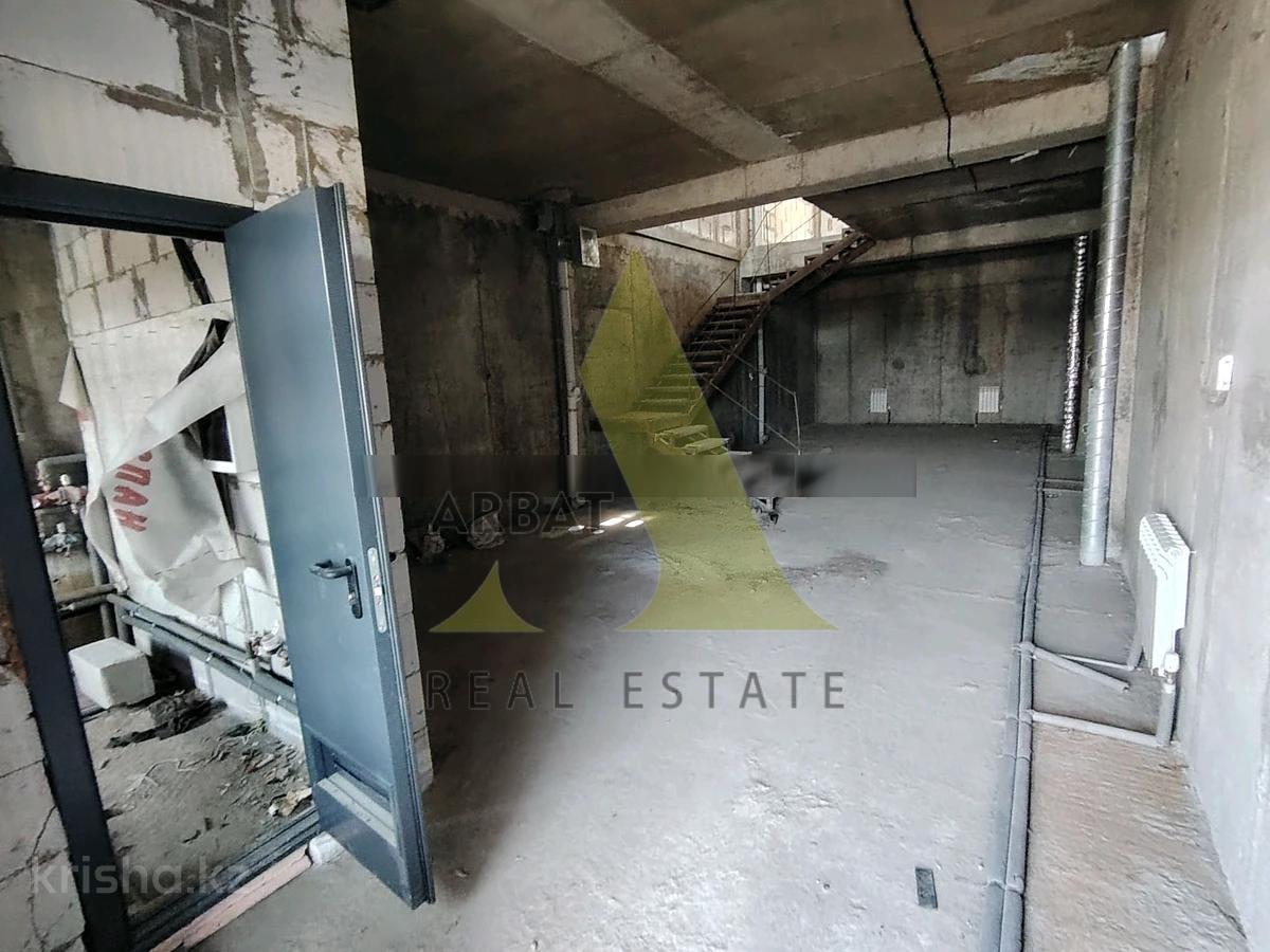 Фото Квартира, 5 комн, 357 м², 1/3 эт., 2022 г.п.