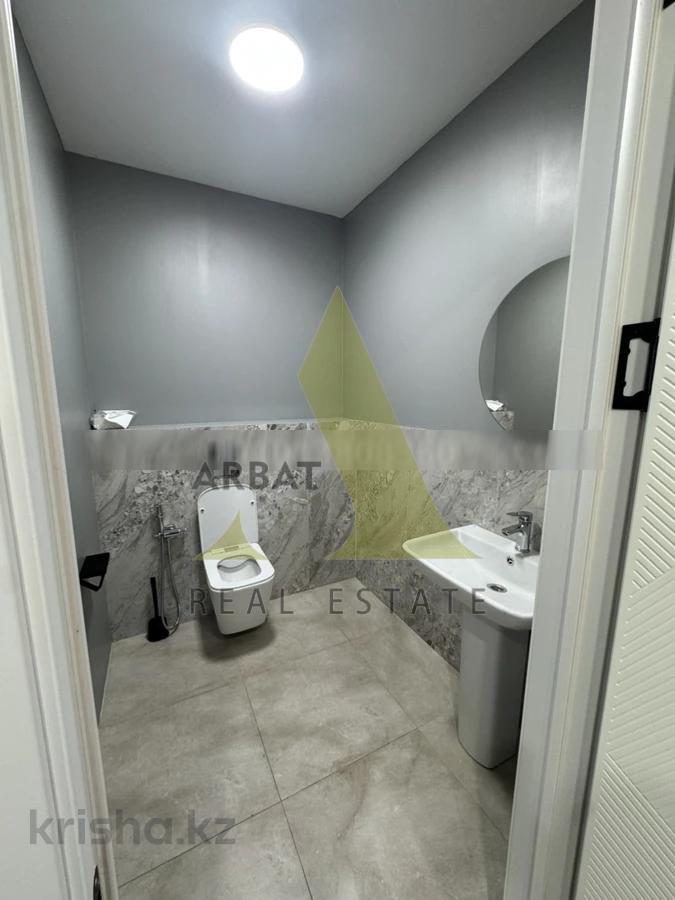 Фото Квартира, 6 комн, 440 м², 1/3 эт., 2022 г.п.