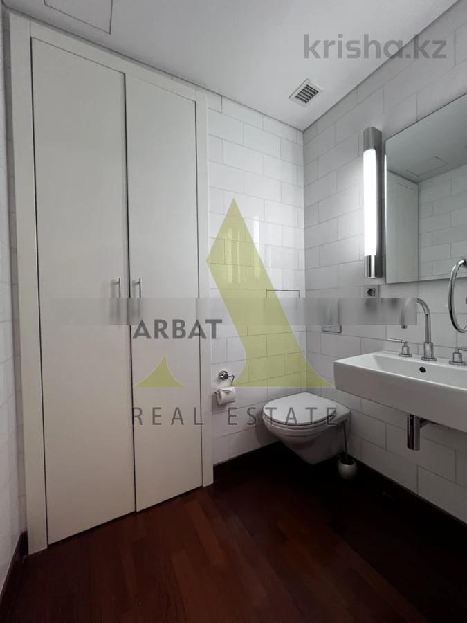 Фото Квартира, 5 комн, 240 м², 9/22 эт.