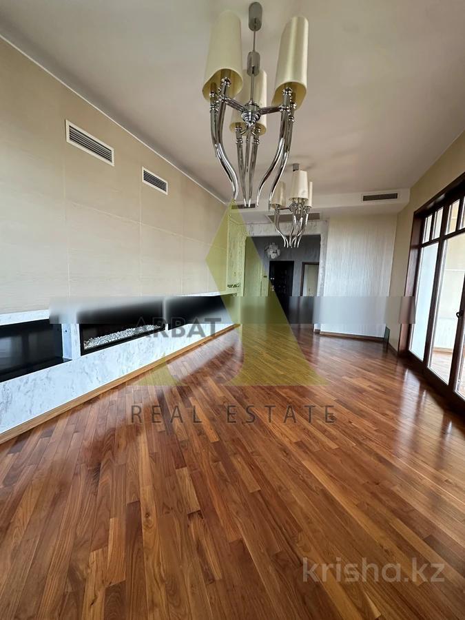 Фото Квартира, 4 комн, 216 м², 4/4 эт., 2009 г.п.