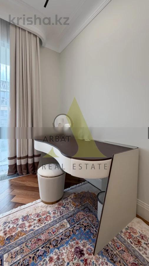 Фото Квартира, 3 комн, 130 м², 2/3 эт., 2022 г.п.