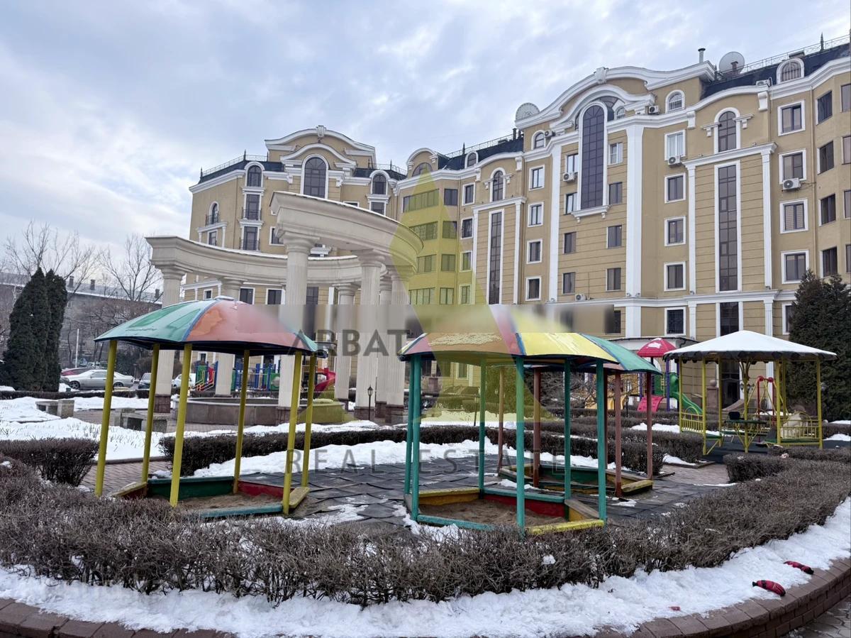 Фото Квартира, 6 комн, 300 м², 6/7 эт.