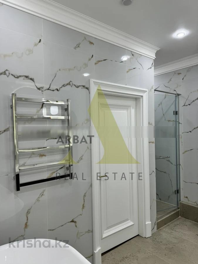 Фото Квартира, 3 комн, 145.3 м², 4/7 эт., 2017 г.п.