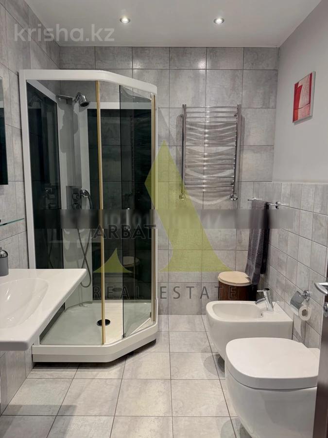 Фото Квартира, 4 комн, 135 м², 10/17 эт., 2007 г.п.