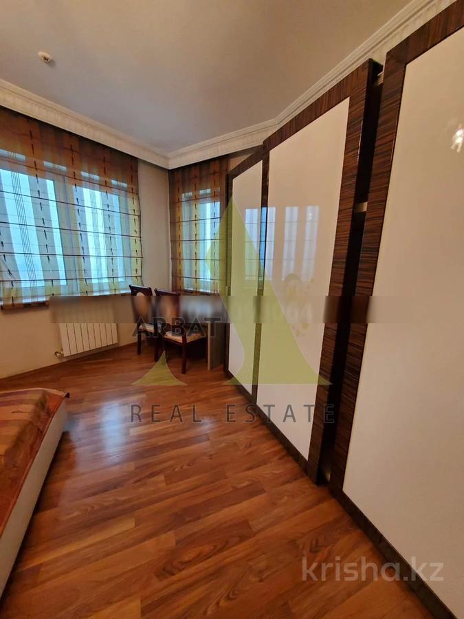 Фото Квартира, 3 комн, 120 м², 15/23 эт., 2004 г.п.