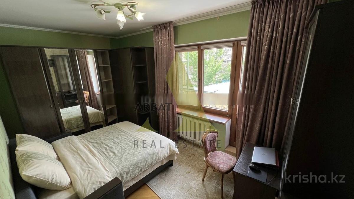 Фото Отдельный дом, 12 комн, 700м²