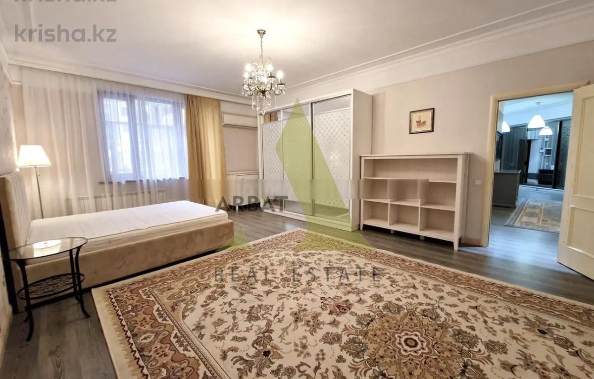 Фото Квартира, 4 комн, 210 м², 1/6 эт.