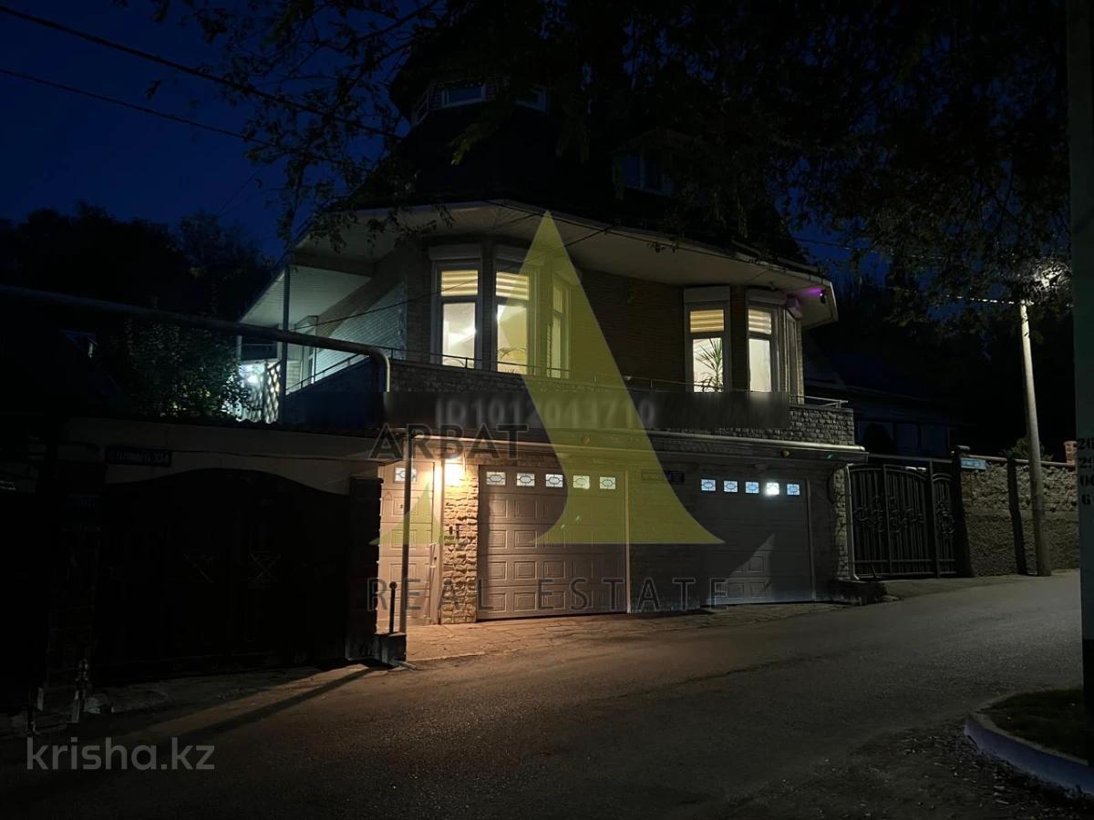 Фото Отдельный дом, 6 комн, 330м²
