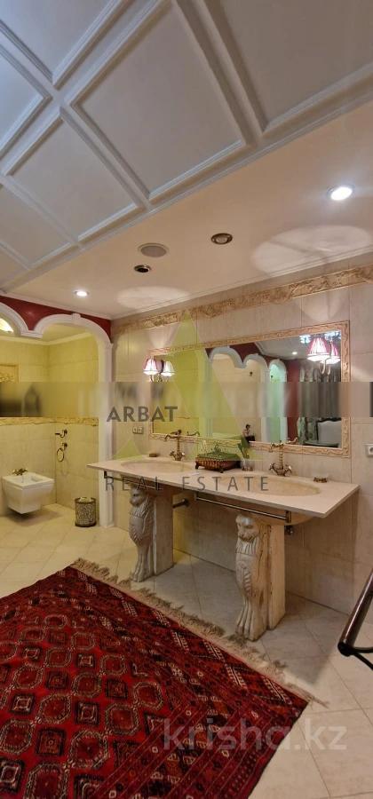 Фото Квартира, 4 комн, 260.8 м², 2/10 эт., 2003 г.п.