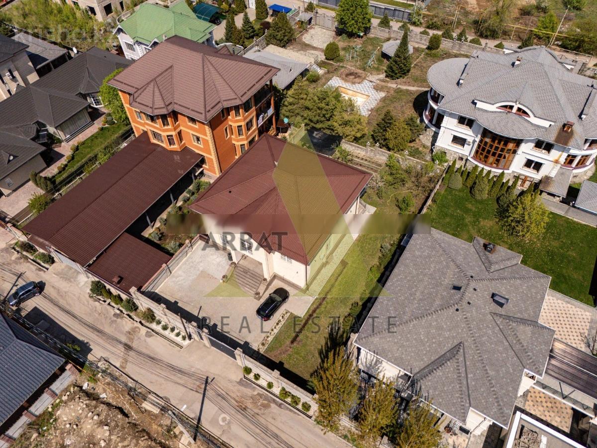 Фото Отдельный дом, 7 комн, 550м²