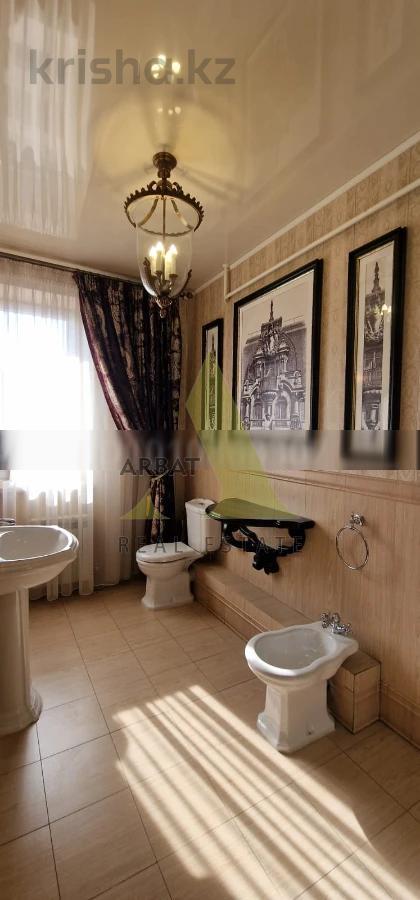 Фото Квартира, 4 комн, 260.8 м², 2/10 эт., 2003 г.п.
