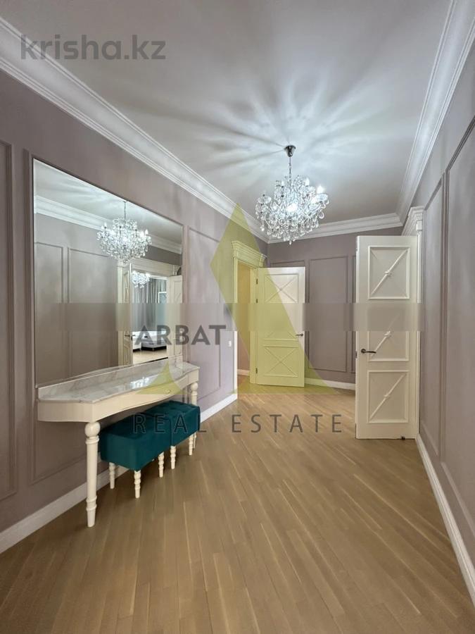 Фото Квартира, 7 комн, 440 м², 7/7 эт., 2016 г.п.