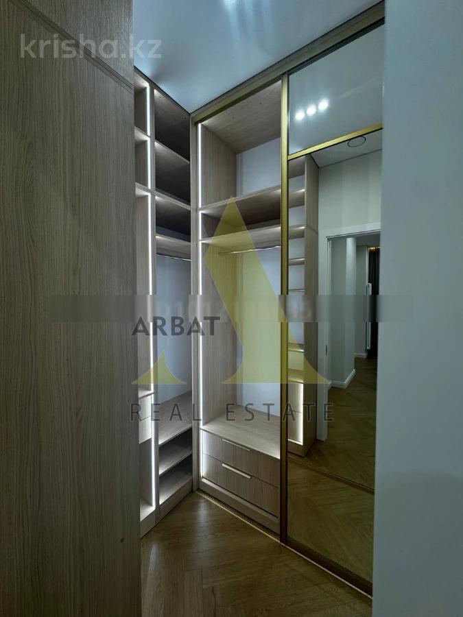 Фото Квартира, 4 комн, 160 м², 2/3 эт., 2023 г.п.