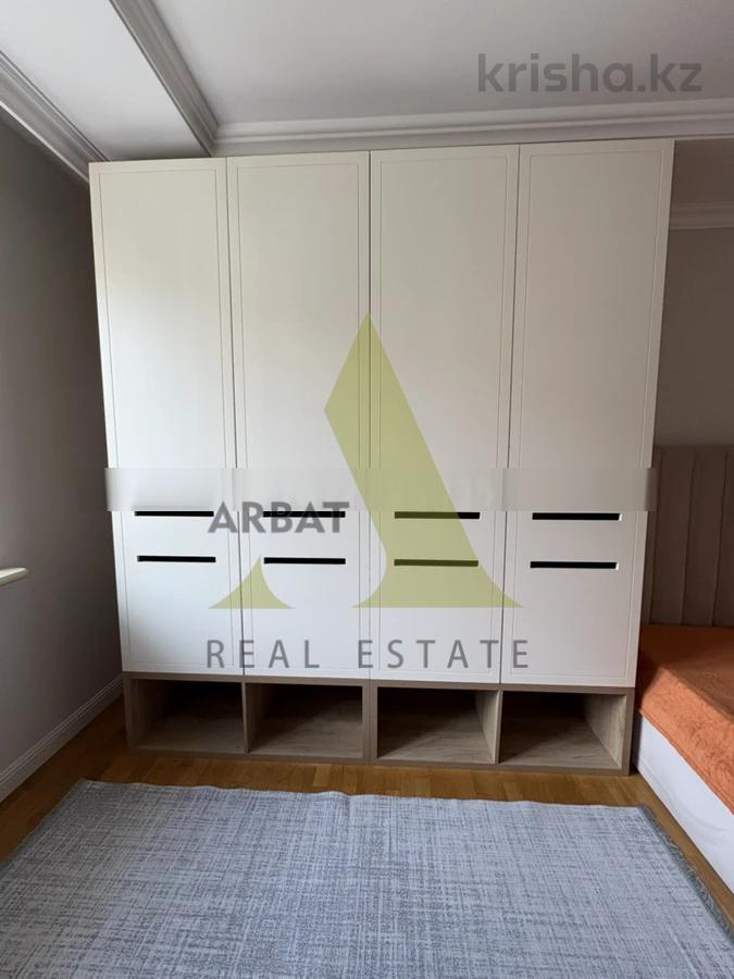 Фото Квартира, 4 комн, 140 м², 7/9 эт.