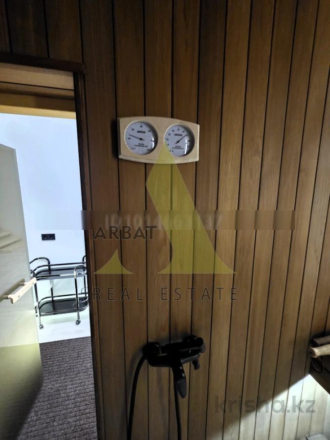 Фото Отдельный дом, 5 комн, 300м²