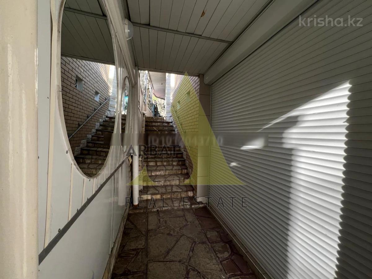 Фото Отдельный дом, 6 комн, 330м²