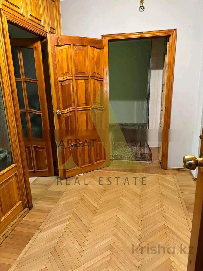 Фото Квартира, 3 комн, 75 м², 2/4 эт., 1964 г.п.