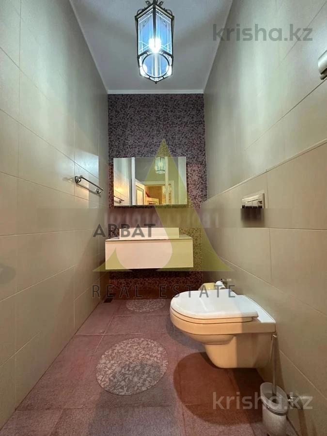 Фото Квартира, 5 комн, 450 м², 3/4 эт., 2009 г.п.